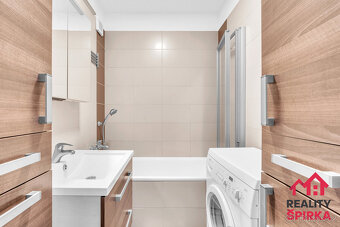 Prodej krásného bytu 3+1, 76 m2, Ústí nad Orlicí - Hylváty - 15