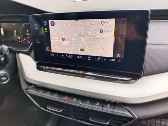 Škoda Octavia 4 Combi 2.0TDI 110kW DSG Matrix Virtual Tažné - 15