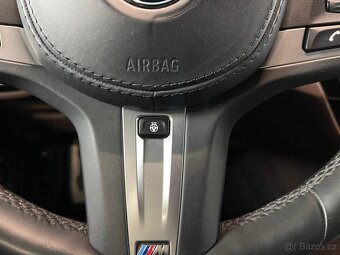 BMW Řada 5, 550i r.2017, X-Drive, 77 t.km. - 15