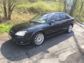 Ford Mondeo ST 220 3.0V6 - 15