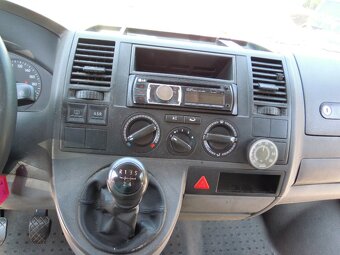 VW Transporter 1.9TDi 63kw(85hp) r.v.5/2004 - 15