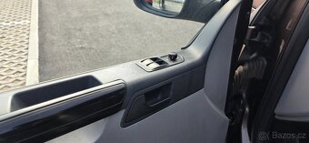VW Transporter 2013, 212 000km, 2.0Tdi 132kW BiTDi - 15