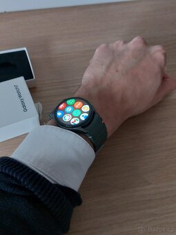 Samsung Galaxy Watch 7 40 mm ve velmi dobrém stavu. - 15