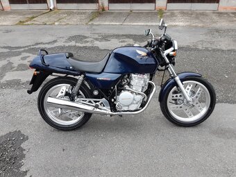 HONDA XBR 500S - 15
