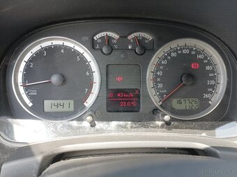 Volkswagen Golf IV Combi 1.6 16V 77kW – nový dovoz s STK - 15