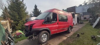 Ford Transit 2.2 TDCi 81Kw MiniBus 6.míst Naj:192 793km STK - 15