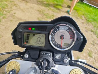 Honda Hornet 2006 - 15