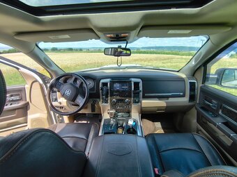 Dodge RAM 1500 5,7 Hemi, 405 HP, edice LongHorn 4x4 - 15