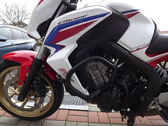 Honda CB 650F - 15