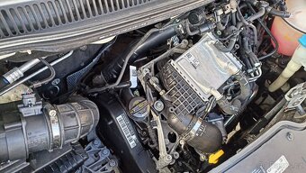 VW Transporter T6.1 LONG 110KW, DPH,senzory, pěkný - 15