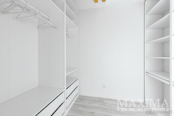 Dům 5+kk o ploše 332 m2 - , Tvoršovice - 15