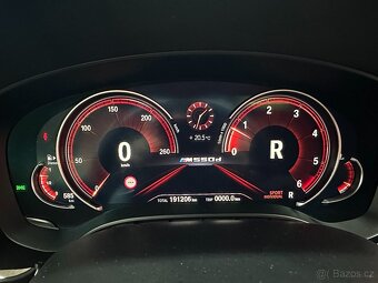 BMW M550D xDrive touring - 15