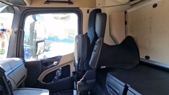 Mercedes Benz Actros 1845 - 15