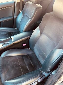 Toyota Avensis 2,0D 2013 rok - 15