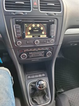 VW Golf VI 1.6 TDI 77kw Kombi Klima Model 2012 Nová Stk - 15