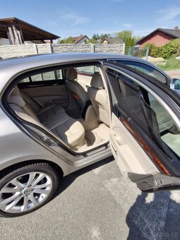 Škoda Superb II Laurin&Klement  Tažné zapsáno v Tp - 15