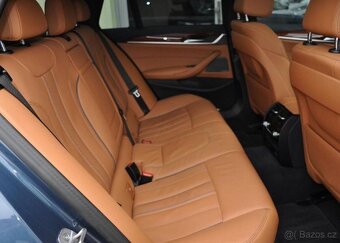 BMW Řada 5 530xD M-SPORT ČR 1.MAJ PANOR. - 15