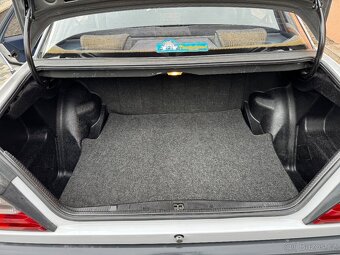 Mercedes-Benz 124 300 132kW Automat W124 1987 Veteran - 15