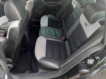 SKODA OCTAVIA II COMBI RS TDI - 15