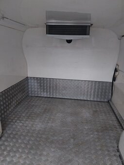 Renault Trafic 1.9 DCI  chlaďák - 15