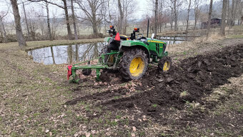 John Deere 3036E - 15