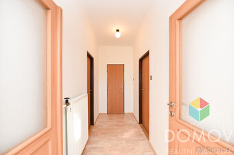 Rodinný dům se zahrádkou ve Zdicích, kousek od náměstí - 15