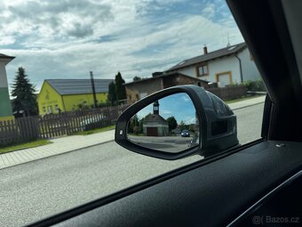 Audi A4 2.0 TDI 140kw, Quattro, S-tronic, Výbava, Nehavarov. - 15