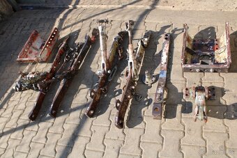 Zetor 6911 ramena konzole trn držák 3. bod - 15