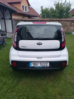 KIA SOUL 1.6 CVVT 91 kW, r.v. 2018 - TOP STAV - 15
