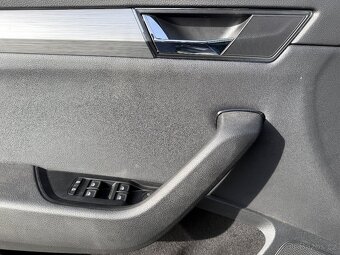 ŠKODA SUPERB KOMBI 2019 2.0TDI AMBITION PLUS FACELIFT - 15