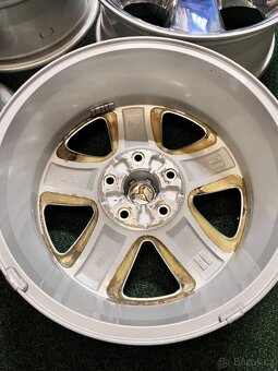 5x139.7 R20 Alu Dodge RAM 4. Generace Originál - 15