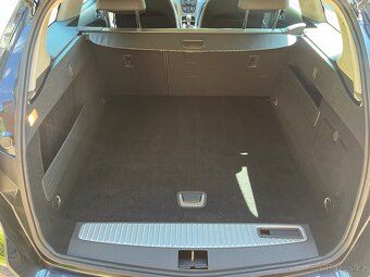 Opel Astra 1.4 T Serviska Tempomat 1. Majitel - 15