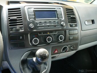 VW TRANSPORTER T5 2.0 TDI 103KW LONG 9MÍST KLIMA ROZVODY 207 - 15