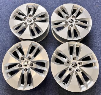 5x112 R16 originál alu Škoda Octavia IV. 4 - ET46 - 15