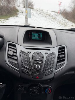 Ford Fiesta 1.4i 71kw LPG r.v.2015 nová nádrž LPG revize - 15