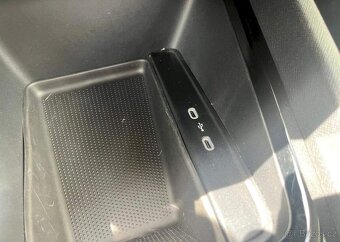 Škoda Octavia 2.0TDI 85kW Ambition Plus - 15