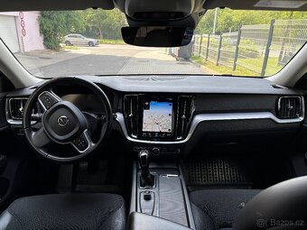 Volvo V60, D3, 2019, manuál - 15