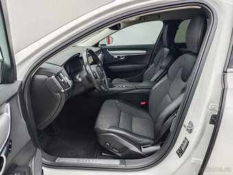 Volvo V90 2.0 D4 FWD Momentum 140kW 8AT - 15