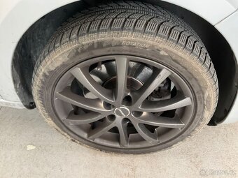 Škoda Superb 2.0 Tdi 103 KW DSG EXCLUSIVE 209tkm 4/2013 TOP - 15