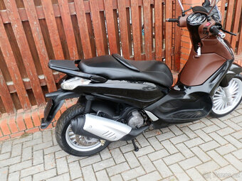 Piaggio Beverly 125 - 15