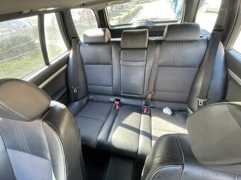 BMW E39 320iA - 15
