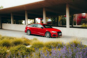 Prodam Audi S3 2017 Facelift v barve Tango Red - 15