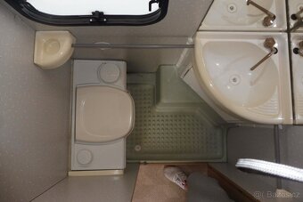 Adria Optima 410 Palandy Rezervace - 15