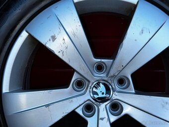 Original ALU kola Škoda 17" 6,5J ET41 + 215/55/R17 - 15