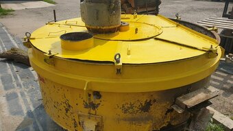 automatický vibrolis - míchačka na beton - 15
