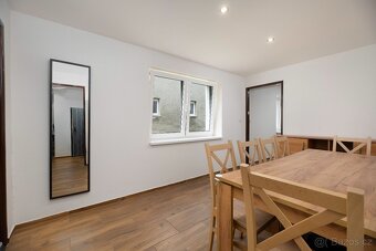 Prodej rodinného domu 235 m², pozemek 4435 m² Jestřabí - 15