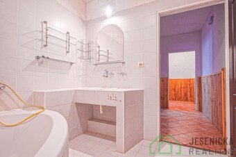 Prodej bytové jednotky 3+kk ve městě Jeseník - 15