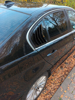 BMW 3 ŘADA E90 320I - 15