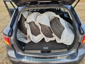 Toyota Avensis,1.6i 97kw 1.MAJ. NOVÁ STK, SERV.KNIHA - 15