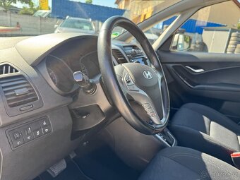 Hyundai ix20 1.6 i 92kw Automat 1.Majitel extra výbava - 15